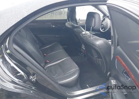 2008 Mercedes-Benz S 63 Amg z USA, uszkodzony, nr VIN WDDNG77X28A175942